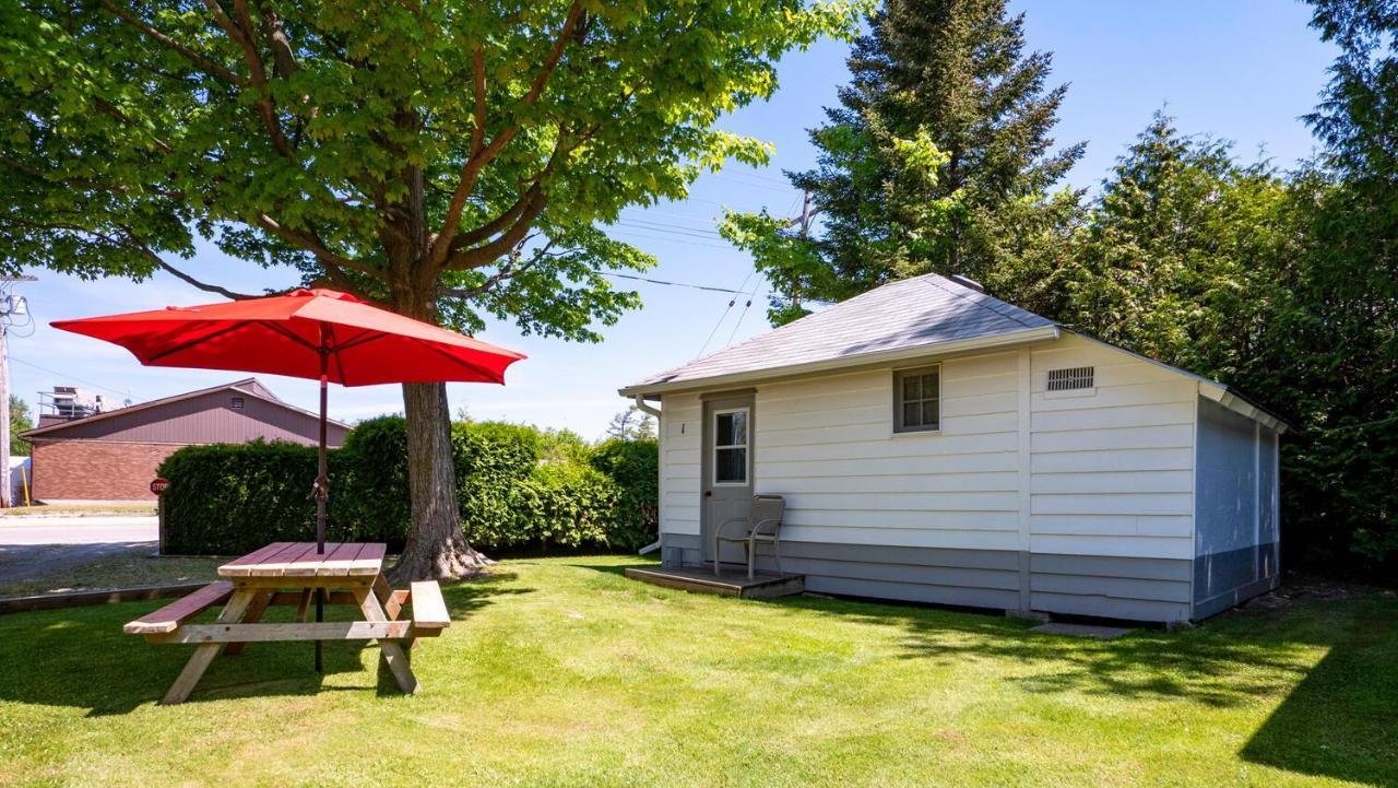 Bel Air Cottages And Motel Sauble Beach Buitenkant foto