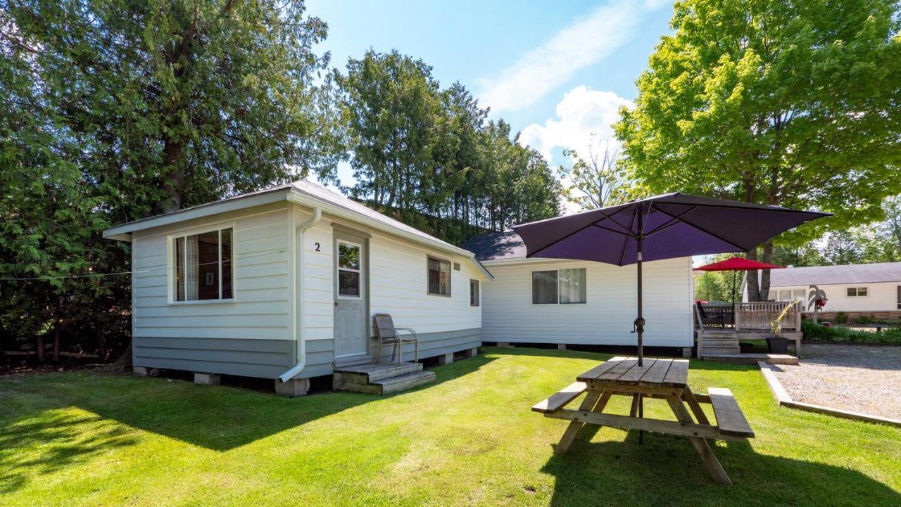 Bel Air Cottages And Motel Sauble Beach Buitenkant foto