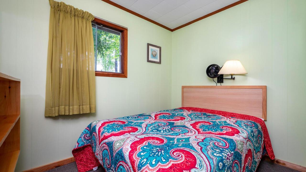 Bel Air Cottages And Motel Sauble Beach Buitenkant foto